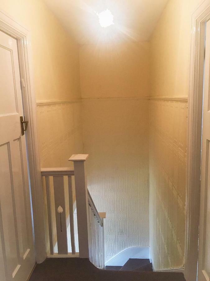 North London Cottage Bagian luar foto